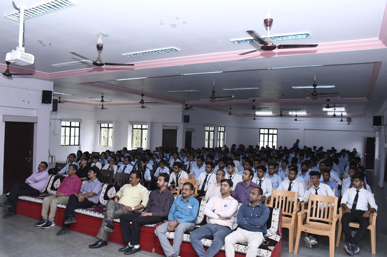 Godavari College of Engineering Jalgaon Extra Curriculars photo 37